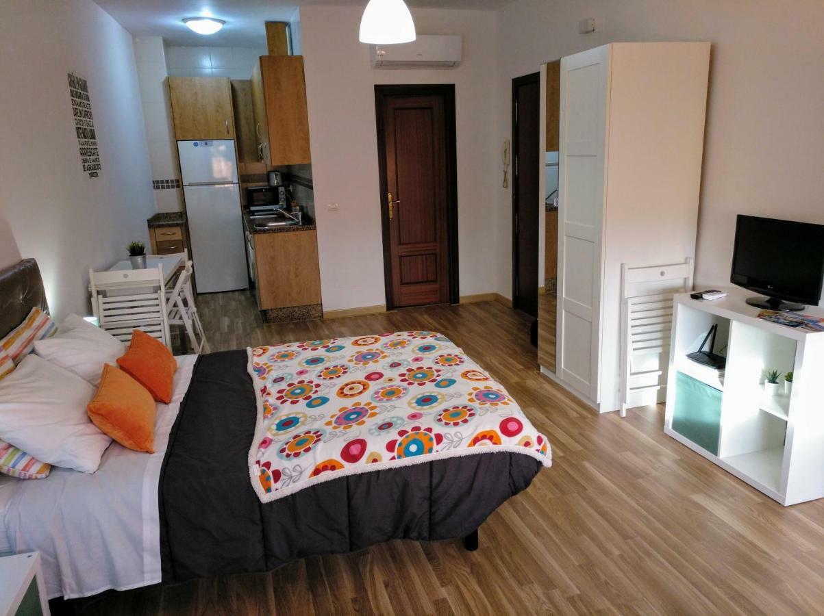 Apartamento Domingo Lozano Málaga Exterior foto
